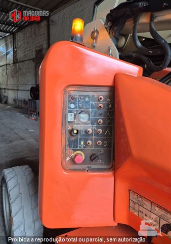 Plataforma Aérea (Elevatória) JLG E450 AJ