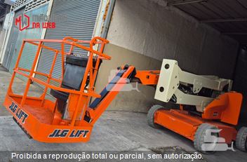 Plataforma Aérea (Elevatória) JLG E450 AJ