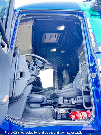 Caminhão Scania R-440 A 6x4 2p (Diesel)