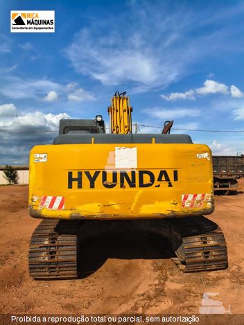 Escavadeira Hyundai R210LC-7