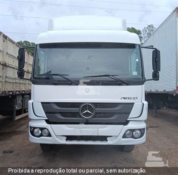 Caminhão Mercedes-Benz Atego 3030 8x2 2p (Diesel)(E5)