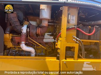 Motoniveladora John Deere 620G
