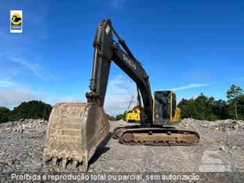 Escavadeira Volvo EC210BLC