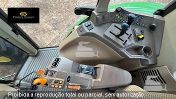 Trator Agrícola John Deere 6190M