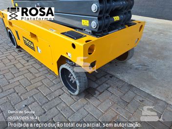 Plataforma Aérea (Elevatória) Haulotte Compact 14