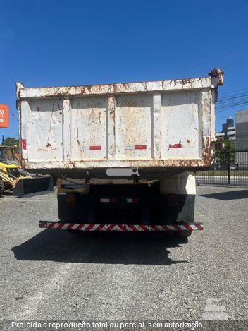 Caminhão Volkswagen 16-170 BT 3-Eixos 2p (diesel)