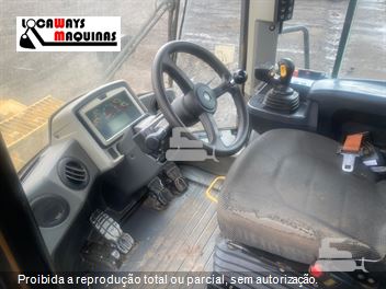 Pá Carregadeira Caterpillar 966L