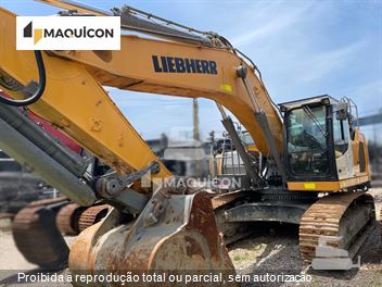 Escavadeira Liebherr R 938