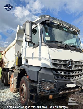 Caminhão Mercedes-Benz AROCS 4851 K 8x4 (diesel)(E5)