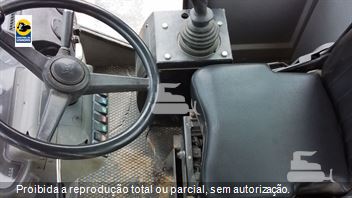 Pá Carregadeira XGMA XG 932III