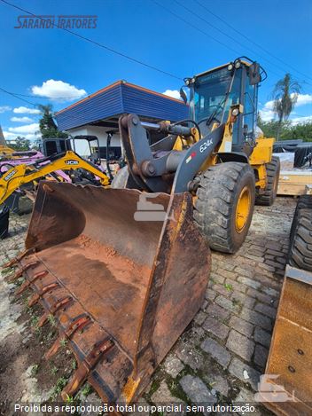 Pá Carregadeira John Deere 624K