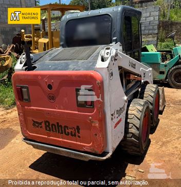 Mini-Carregadeira Bobcat S450