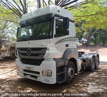 Caminhão Mercedes-Benz Axor 2644 S 6x4 2p (diesel)