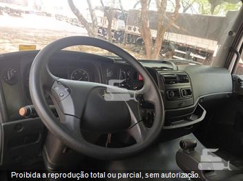 Caminhão Mercedes-Benz Axor 2644 S 6x4 2p (diesel)