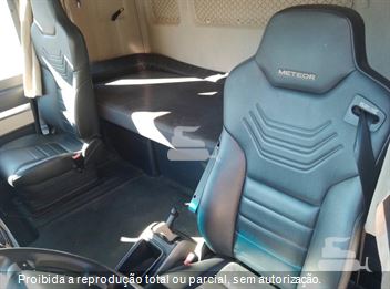 Caminhão Volkswagen Meteor 29.520 6x4 2p (diesel)(E5)