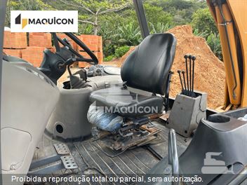 Retro Escavadeira Case 580M