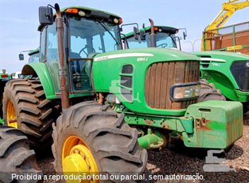Trator Agrícola John Deere 6190J