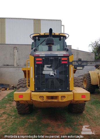 Pá Carregadeira John Deere 624K