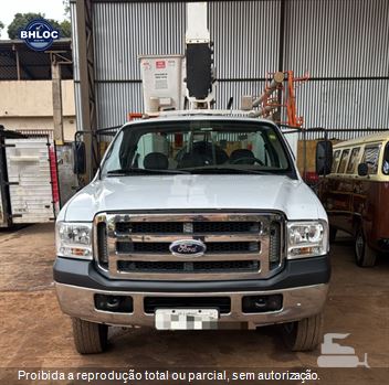 Caminhão Ford F-4000 4x4 2p (Diesel)(E5)