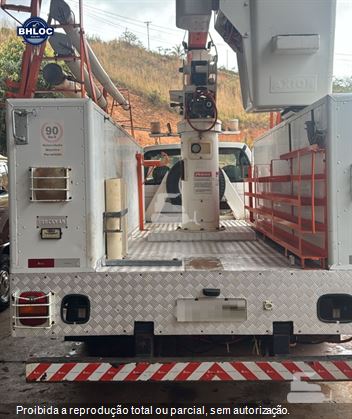 Caminhão Ford F-4000 4x4 2p (Diesel)(E5)
