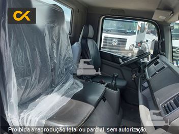 Caminhão Volkswagen Delivery Express DRC 4x2 2p (diesel)