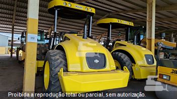 Rolo Compactador Muller VAP70