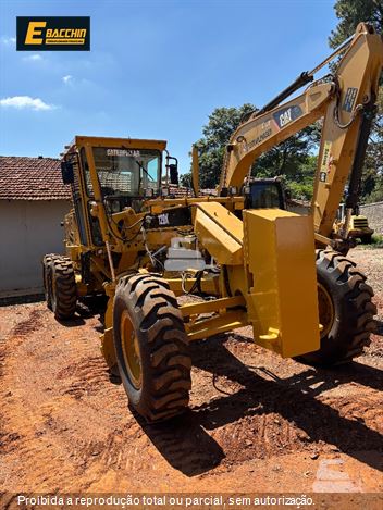 Motoniveladora Caterpillar 120K