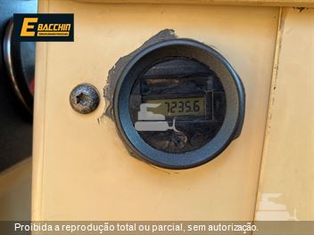 Motoniveladora Caterpillar 120K