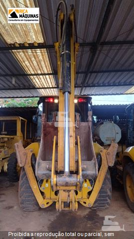 Retro Escavadeira Caterpillar 416
