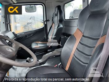 Caminhão Mercedes-Benz Axor 3344 S 6x4 2p (diesel)