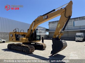 Escavadeira Caterpillar 320