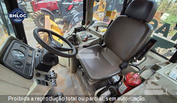 Trator Agrícola Massey Ferguson MF7140