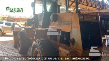 Pá Carregadeira Case W20E