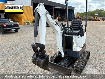 Mini-Escavadeira Bobcat E418