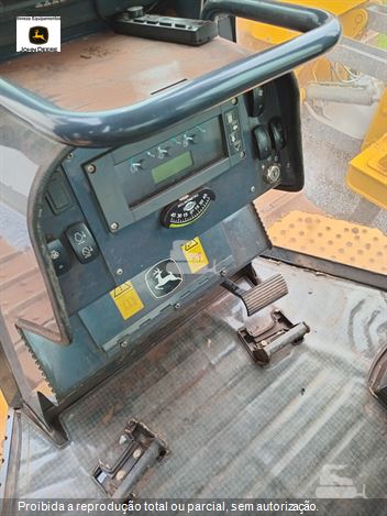 Trator de Esteira John Deere 850J-II