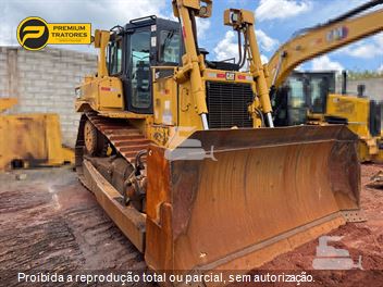 Trator de Esteira Caterpillar D6T