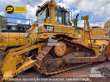 Trator de Esteira Caterpillar D6T