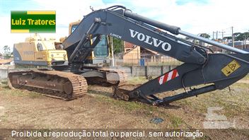 Escavadeira Volvo EC210BLC