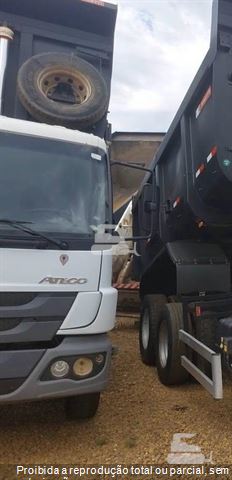 Caminhão Mercedes-Benz Atego 2426 6x2 2p (Diesel) (E5)