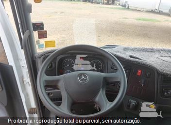 Caminhão Mercedes-Benz Atego 2426 6x2 2p (Diesel) (E5)
