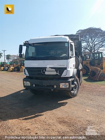 Caminhão Mercedes-Benz Axor 3131 6x4 2p (diesel)(E5)