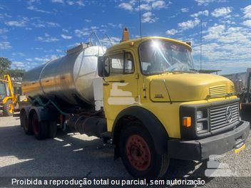 Caminhão Mercedes-Benz 1114 3-Eixos 2p (diesel)