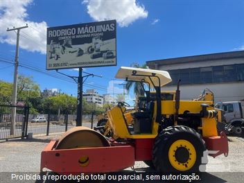 Rolo Compactador Dynapac CA15