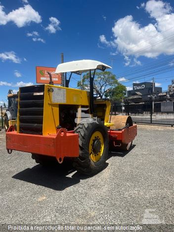 Rolo Compactador Dynapac CA15
