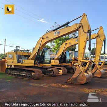 Escavadeira Caterpillar 320
