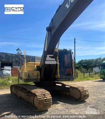 Escavadeira Volvo EC210BLC