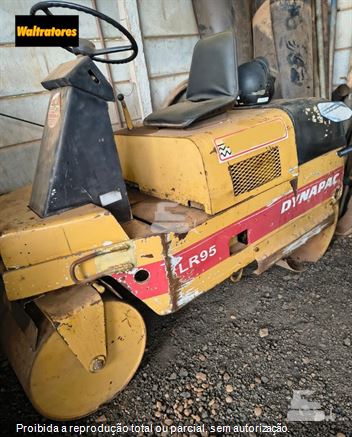 Rolo Compactador Dynapac LR95