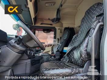 Caminhão Mercedes-Benz Actros 2651 S 6x4 2p (Diesel)(E5)