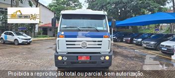 Caminhão Volkswagen 24-220/24-220 Worker T 3-Eixos 2p (Diesel)