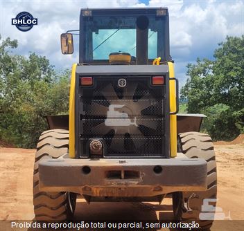 Pá Carregadeira New Holland 12D